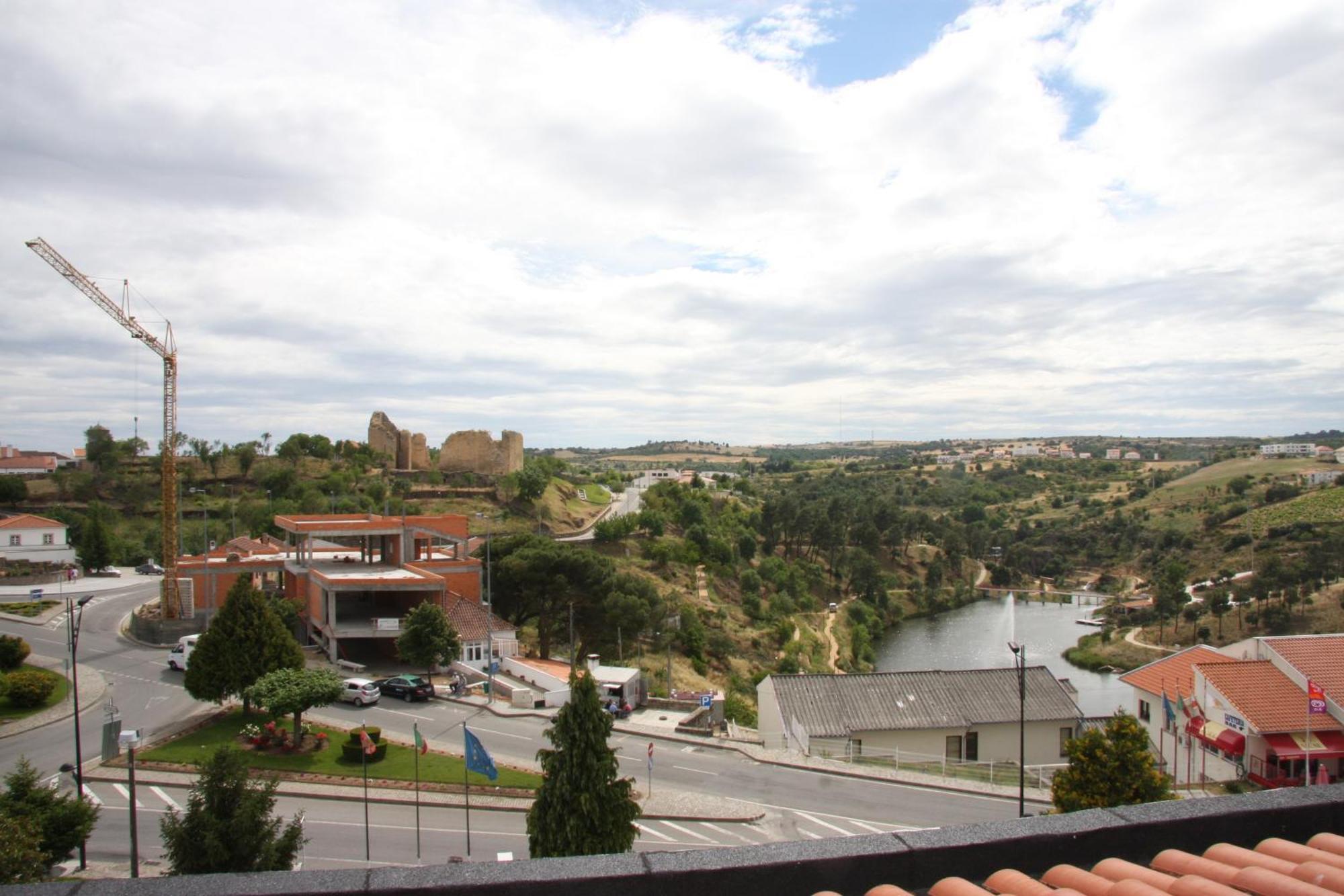 Hotel Turismo Miranda Miranda do Douro Esterno foto